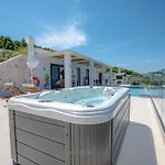 Lilianna Private Luxury Villa Marathiás