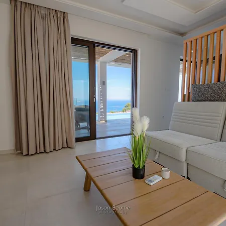 Lilianna Private Luxury