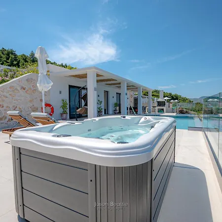 Lilianna Private Luxury Villa Marathiás