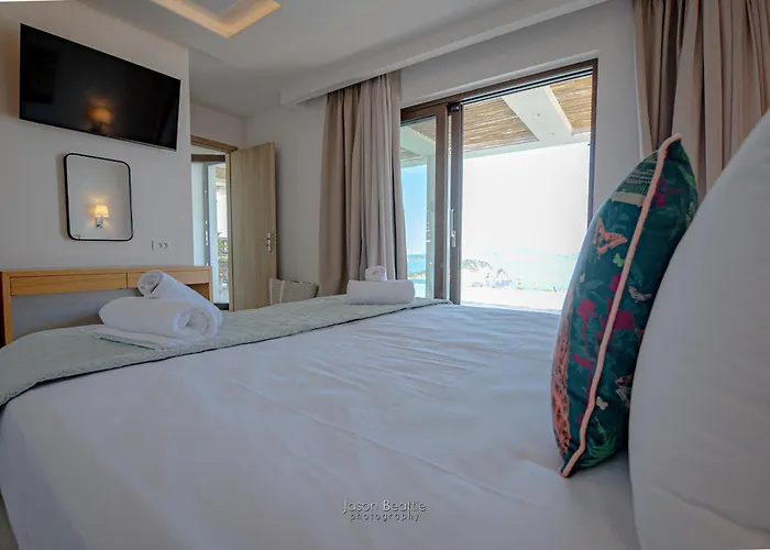 Lilianna Private Luxury Villa *