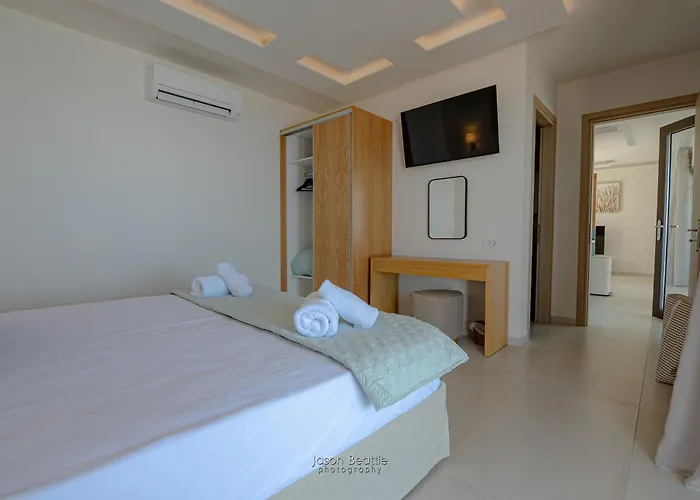 Lilianna Private Luxury Villa *