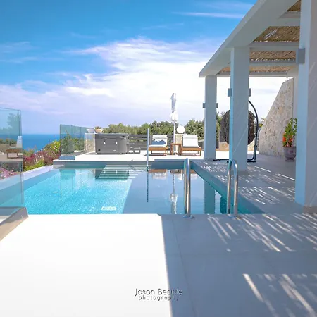 Lilianna Private Luxury Villa *